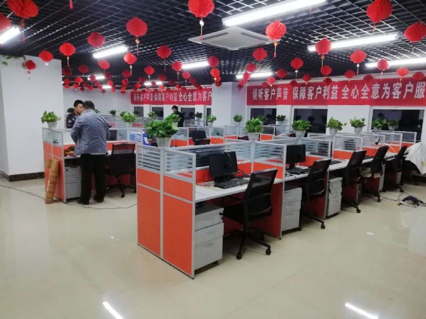 點擊查看詳細(xì)信息<br>標(biāo)題：辦公桌系列案例 閱讀次數(shù)：1006